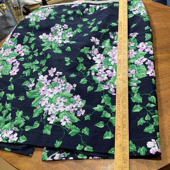 Talbots Oprah Magazine Collection Pencil Skirt Size 10 Lavender Violets & Ivy. - Picture 12 of 12